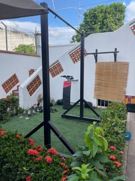 Micro Gimnasio al Exterior